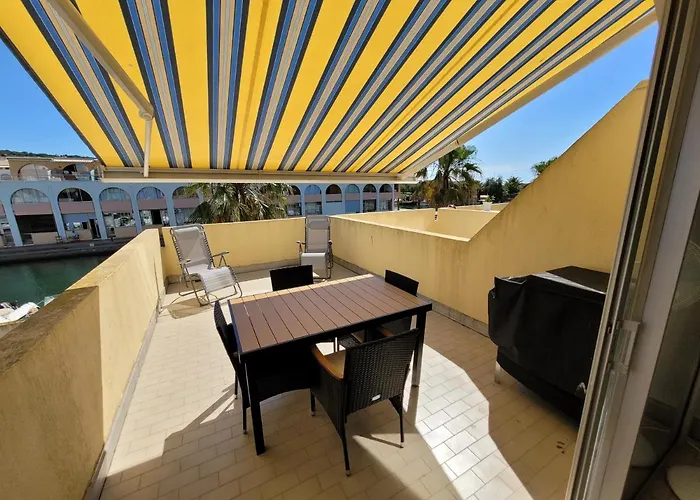 Grand T2 Proche De La Mer