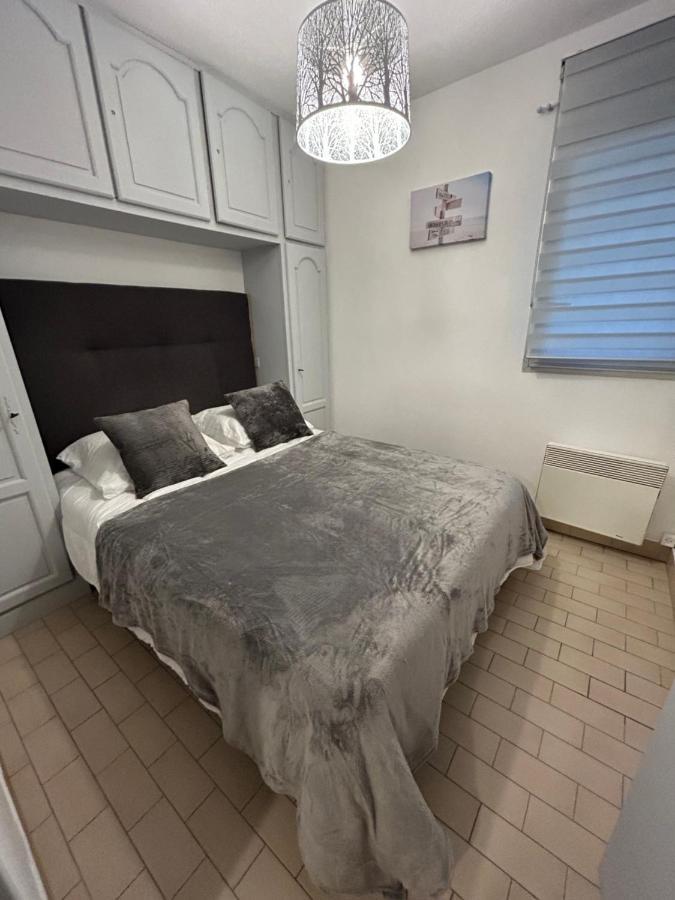 Grand T2 Proche De La Apartment